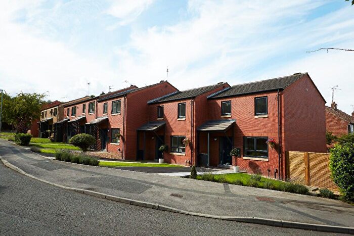 2 Bedroom Apartment To Rent In Kirk Beston Close, Leeds, West Yorkshire, LS11