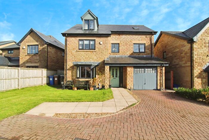 5 Bedroom Detached House For Sale In Beckside, Salterforth, Barnoldswick, Lancashire, BB18