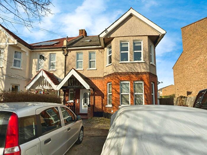 1 Bedroom Flat To Rent In Burnell Road, Sutton, SM1