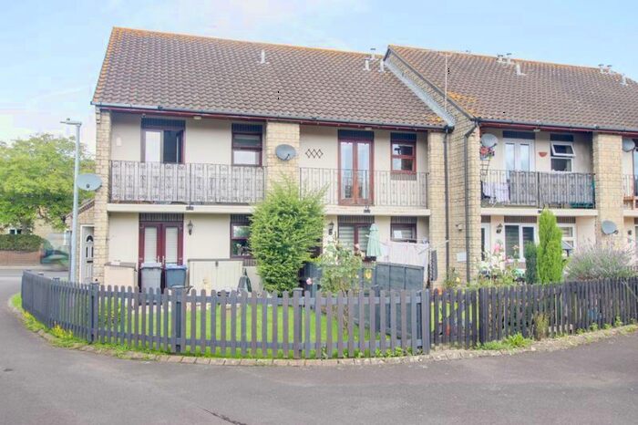 1 Bedroom Flat To Rent In Mead Court, North Bradley, Trowbridge, BA14