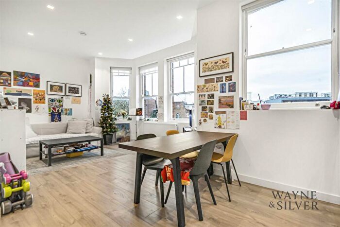 2 Bedroom Apartment To Rent In Maresfield Gardens, Hampstead, NW3