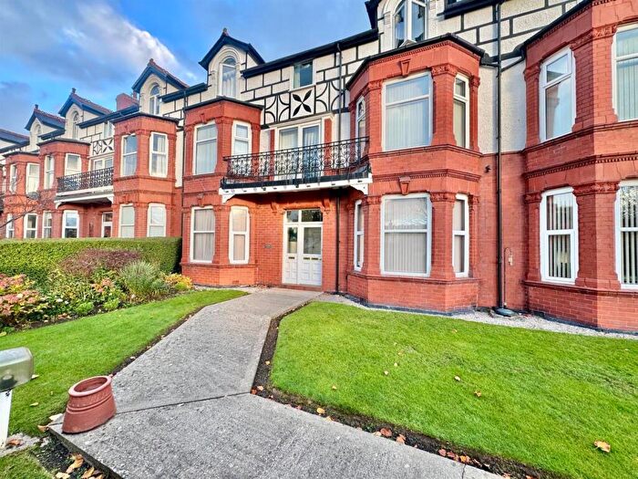 2 Bedroom Apartment For Sale In Whitehall Road, Rhos On Sea, LL28