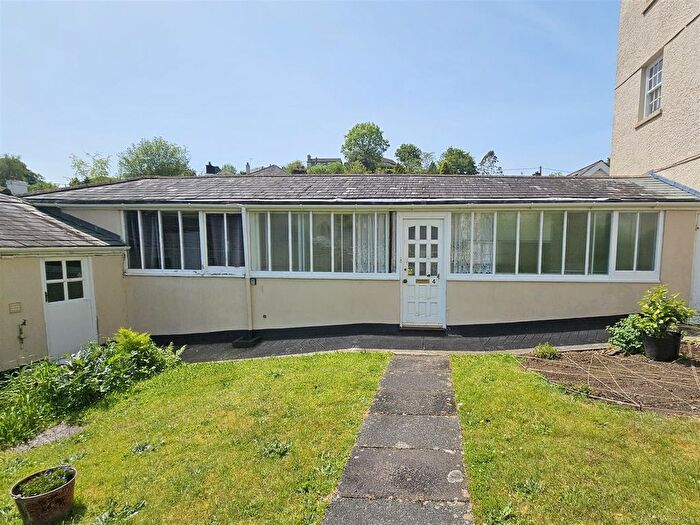 1 Bedroom Flat For Sale In Bannawell Street, Tavistock, PL19
