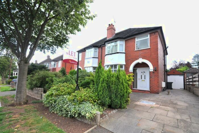 3 Bedroom Semi-Detached House To Rent In Lincoln Avenue, Clayton, Newcastle-under-Lyme, ST5