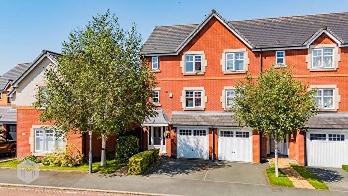 4 Bedroom Town House For Sale In Coppice Close, Lostock, BL6