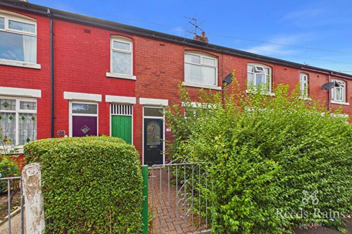 2 Bedroom Terraced House For Sale In South Meadow Lane, Preston, Lancashire, PR1