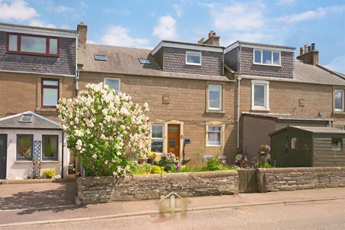 2 Bedroom Flat For Sale In Westhall Terrace, Duntrune, Dundee, DD4