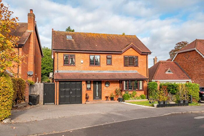 4 Bedroom Detached House For Sale In Croft Gardens, Andover, SP10