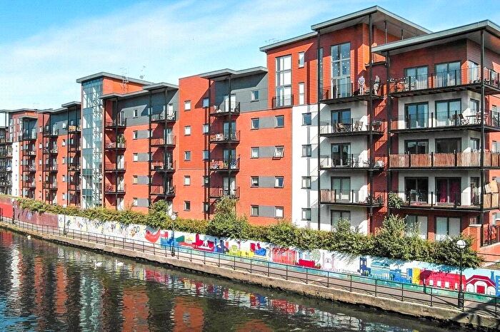 2 Bedroom Apartment To Rent In Steele House, Lamba Court, Woden Street, Salford, M5