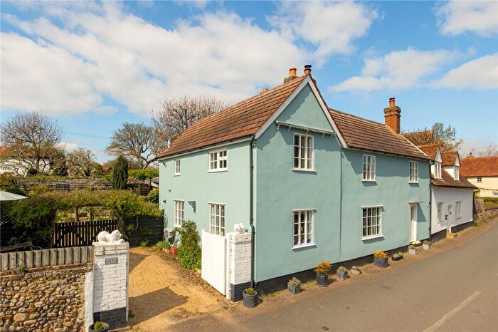 3 Bedroom Semi-Detached House For Sale In School Street, Great Chesterford, Saffron Walden, Essex, CB10