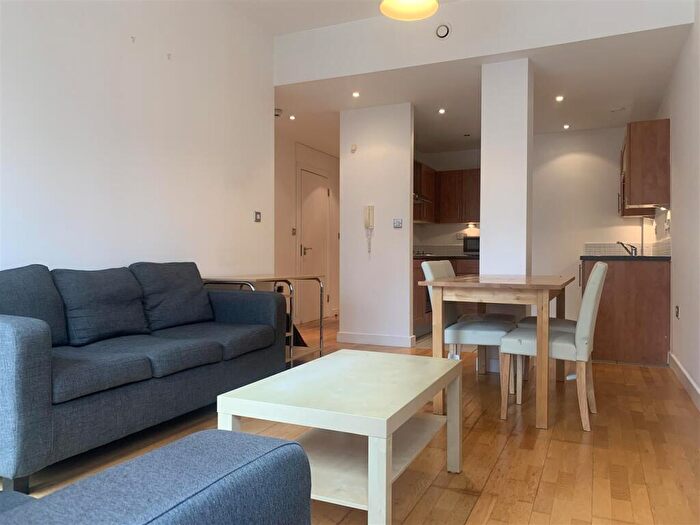 1 Bedroom Apartment To Rent In Beaumont Buildings Deansgate, M3