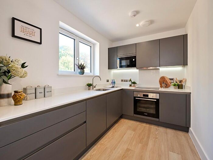 2 Bedroom Apartment For Sale In St. Leonards Quarter, Exeter, Devon, EX2