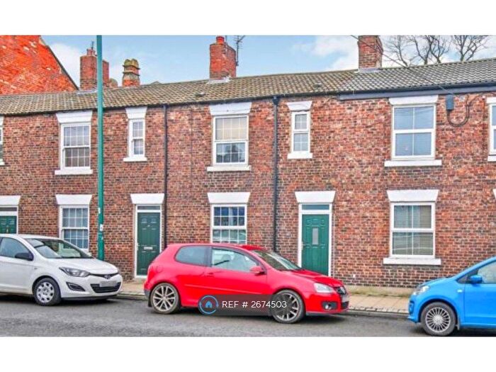 2 Bedroom Terraced House To Rent In Gilesgate, Durham, DH1