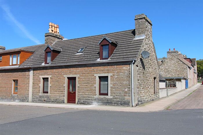 5 Bedroom End Of Terrace House For Sale In Brown Place, Wick, KW1