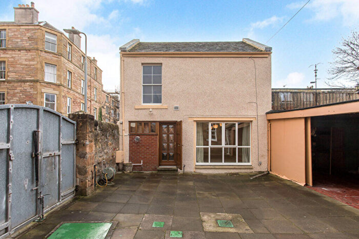 2 Bedroom House For Sale In A Sciennes Road, Sciennes, Edinburgh, EH9