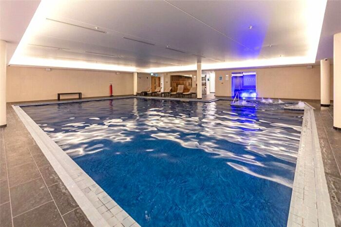 1 Bedroom Apartment For Sale In Duckman Tower, Lincoln Plaza, Canary Wharf, E14