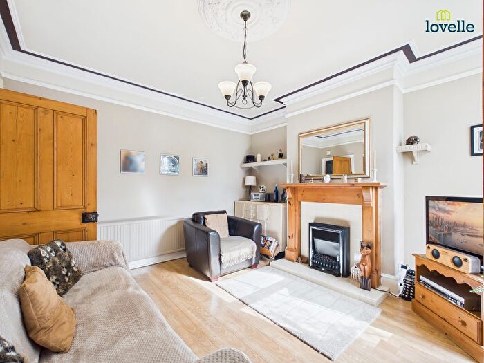 3 Bedroom End Terrace House For Sale In Cambridge Avenue, Lincoln, LN1