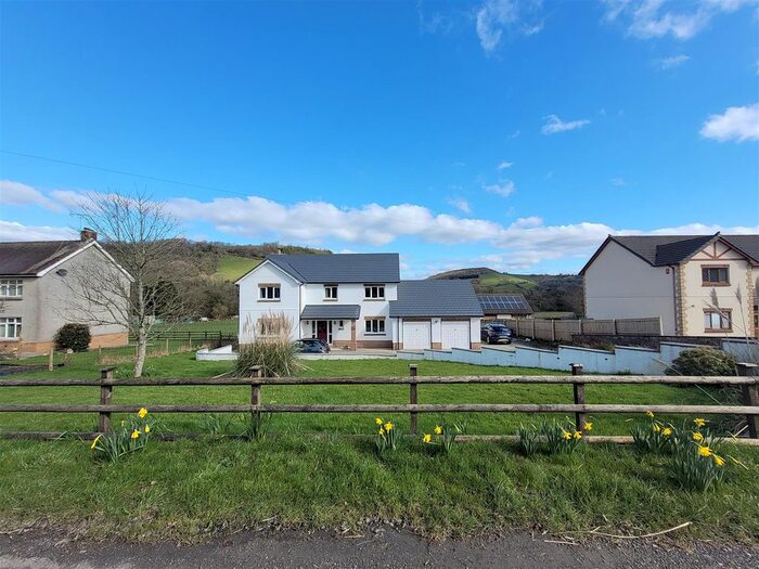 5 Bedroom Detached House For Sale In Bronwydd Arms, Carmarthen, SA33