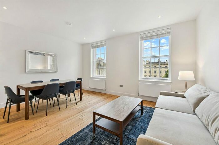 2 Bedroom Flat To Rent In Lowndes Square, London, SW1X