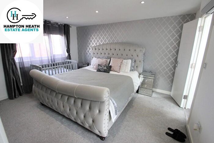 5 Bedroom Detached House To Rent In Chalvey Grove, Slough, SL1