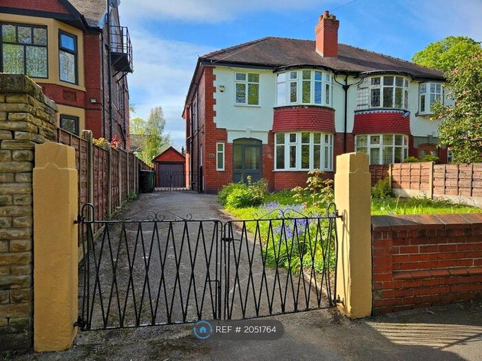 4 Bedroom Semi-Detached House To Rent In Dudley Road, Manchester, M16