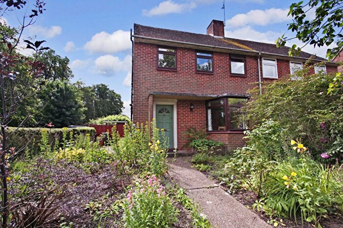 3 Bedroom Semi-Detached House To Rent In West End Close, Winchester, SO22