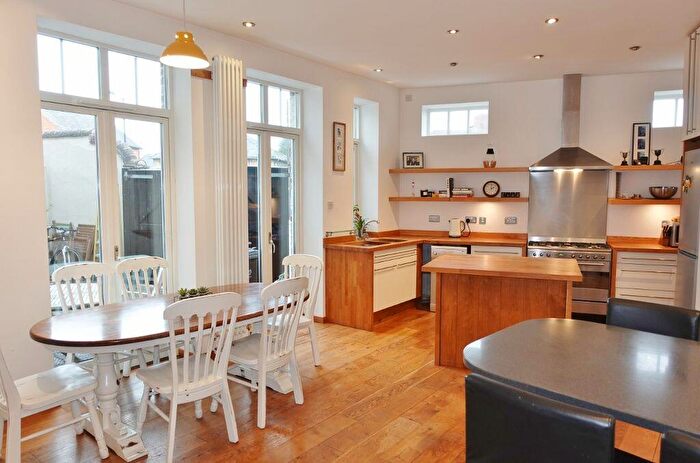 4 Bedroom Semi Detached House To Rent In Audley House Stables, Sackville Street, Newmarket, CB8