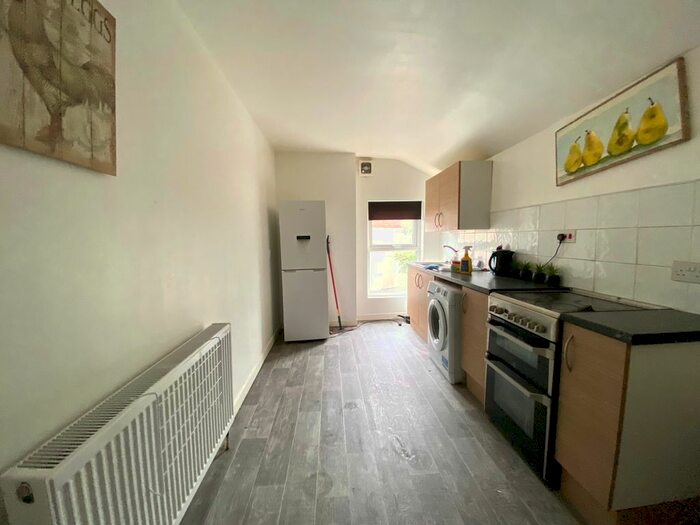 4 Bedroom Property To Rent In Bacchus Road, Hockley, Birmingham, B18