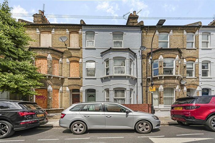 4 Bedroom Property For Sale In Shorrolds Road, Fulham, SW6