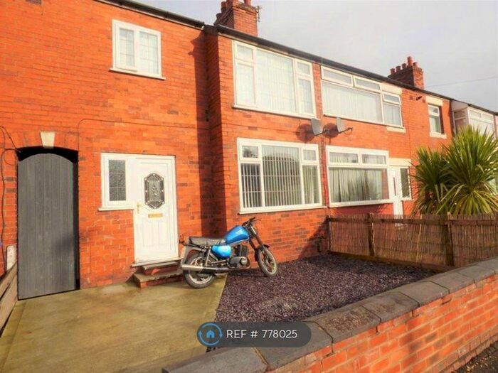 3 Bedroom Terraced House To Rent In Old Liverpool Road, Warrington WA5