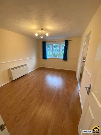 1 Bedroom Flat To Rent In Shortlands Close, Belvedere, Kent, DA17