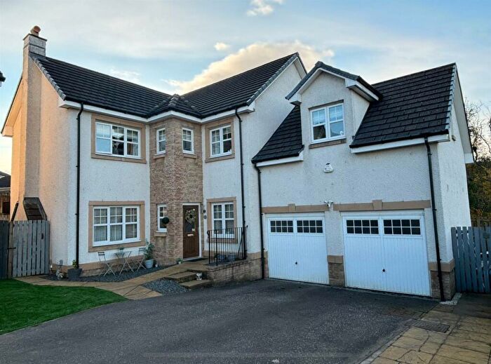 6 Bedroom Detached House To Rent In Milne Drive, Redding, Falkirk, FK2