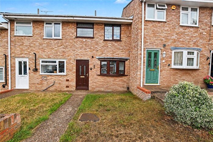 2 Bedroom Terraced House For Sale In Lenor Close, Bexleyheath, DA6