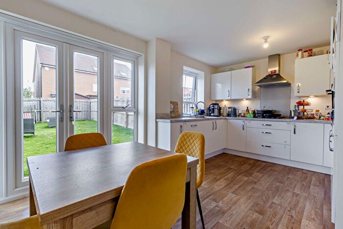 4 Bedroom Detached House For Sale In Riverside Lane, Doncaster, DN2