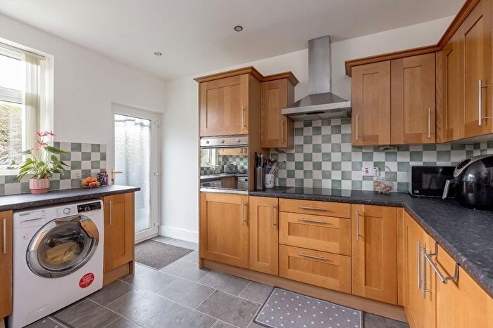 2 Bedroom Flat For Sale In Salvesen Crescent, Silverknowes, Edinburgh, EH4