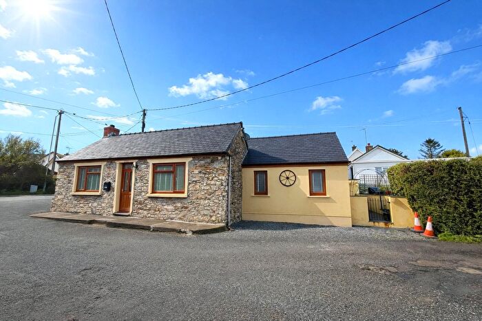 3 Bedroom Cottage For Sale In Pentlepoir, Saundersfoot, Pembrokeshire, SA69