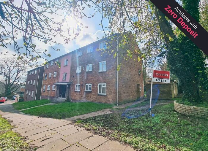 2 Bedroom Flat To Rent In The Brambles, Salisbury, SP1