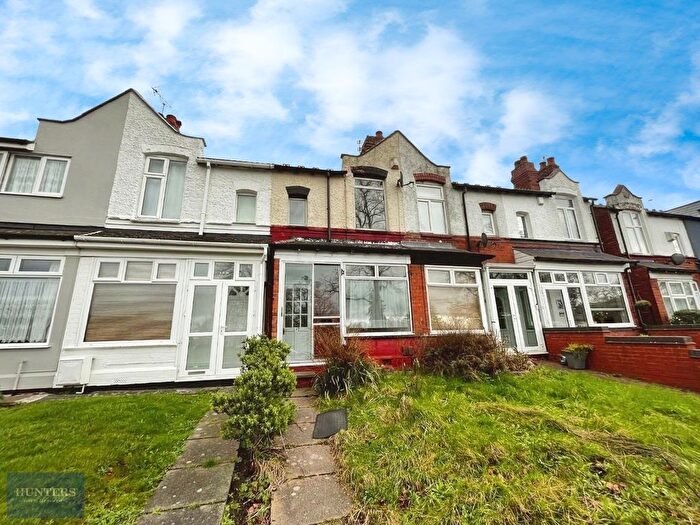 3 Bedroom Terraced House To Rent In Court Oak Road, Birmingham, B17