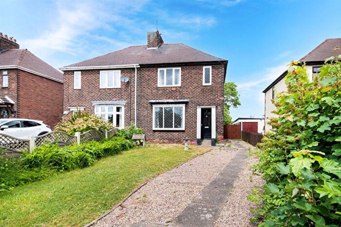 3 Bedroom Semi-Detached House For Sale In Worksop Road, Swallownest, Sheffield, S26