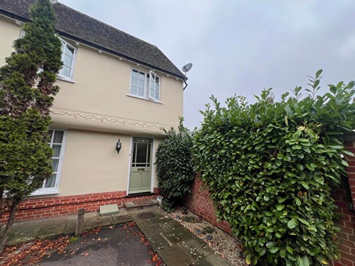 2 Bedroom House To Rent In Queens Road, Hertford, SG14