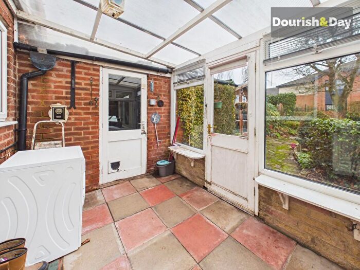 2 Bedroom Detached Bungalow For Sale In Downing Gardens, Stone, ST15 - Photo 12