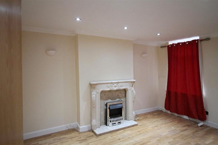 3 Bedroom Terraced House To Rent In Milton Road, Widnes, WA8