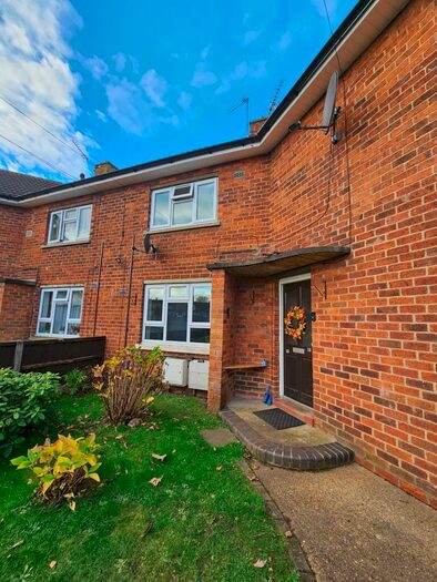 1 Bedroom Flat To Rent In Leighton Crescent, Lincoln, LN6