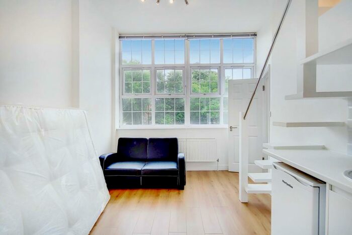 1 Bedroom Apartment To Rent In Archway Road, London, N19