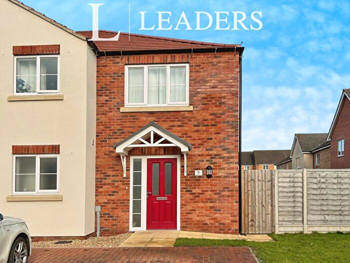 2 Bedroom End Of Terrace House To Rent In Eagle Road, Bourne, PE10