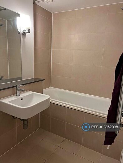 1 Bedroom Flat To Rent In Cadogan Road, London, SE18