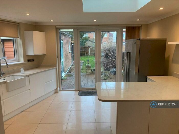 3 Bedroom Semi-Detached House To Rent In Oakhampton Road, London, NW7