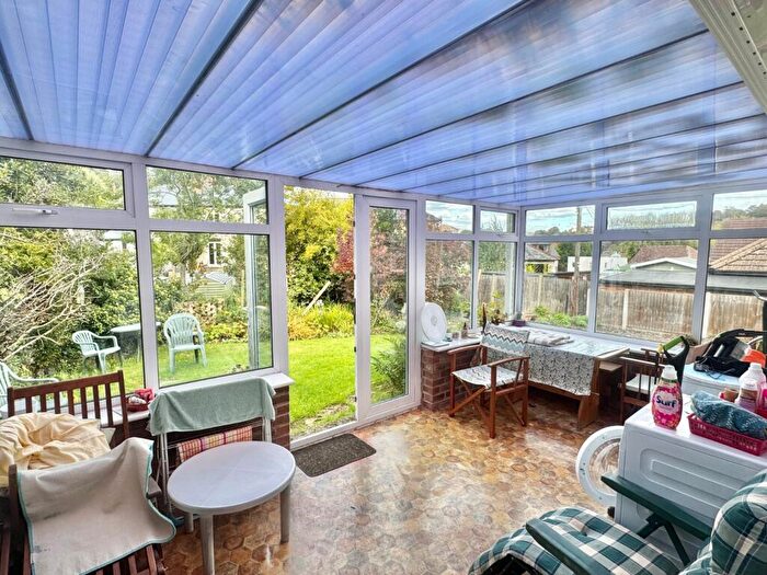 2 Bedroom Bungalow For Sale In Bybrook Way, Sandgate, Folkestone, Kent, CT20