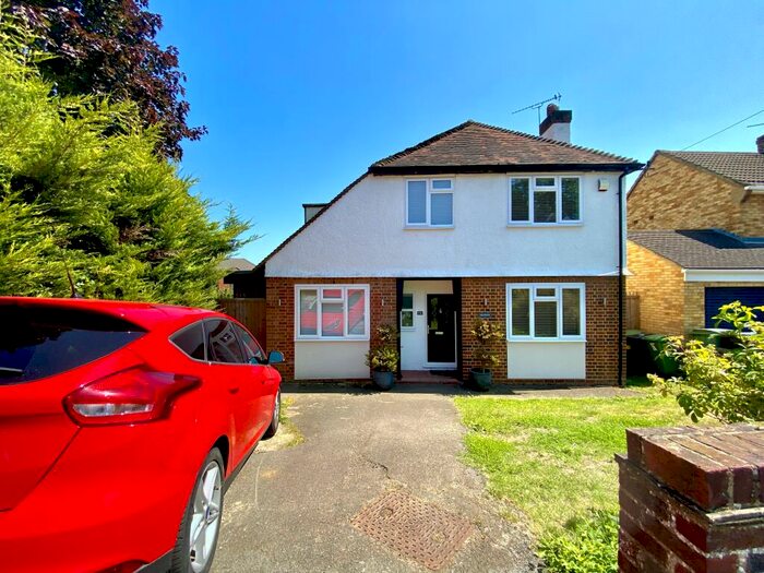 4 Bedroom Detached House To Rent In Kingsdown Close, Maidstone, ME16