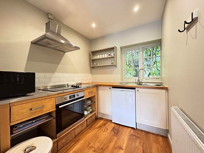 2 Bedroom Detached House To Rent In High Street Green, Chiddingfold, GU8